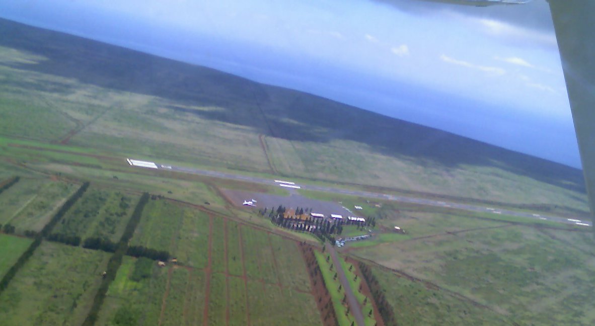 LanaiAirport.jpg